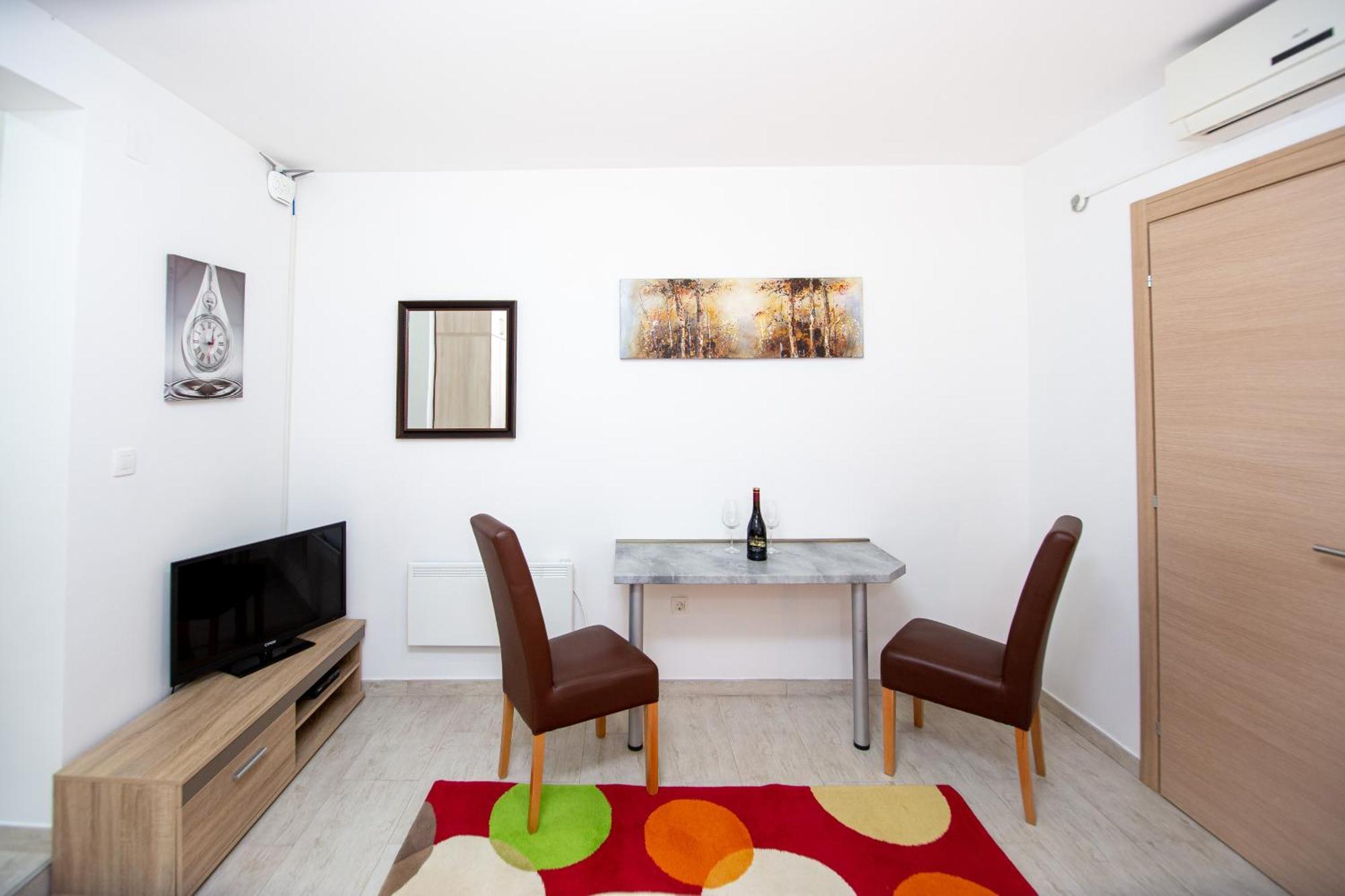 Mejic Apartments Kotor Zimmer foto